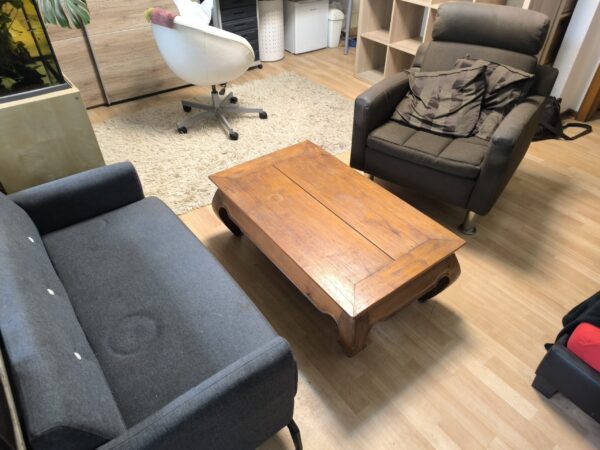 Sitzecke mit Opium-Tisch (Antik)